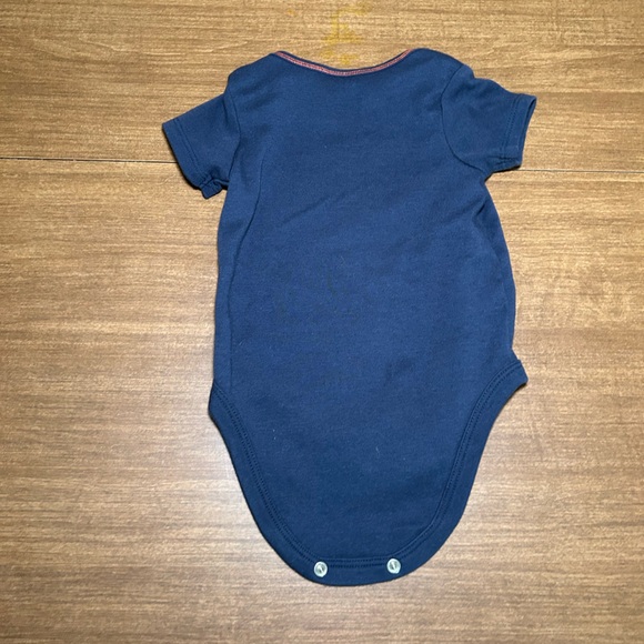 Chicago Bears onesie. DA BEARS! 0-3 mo - Picture 2 of 4